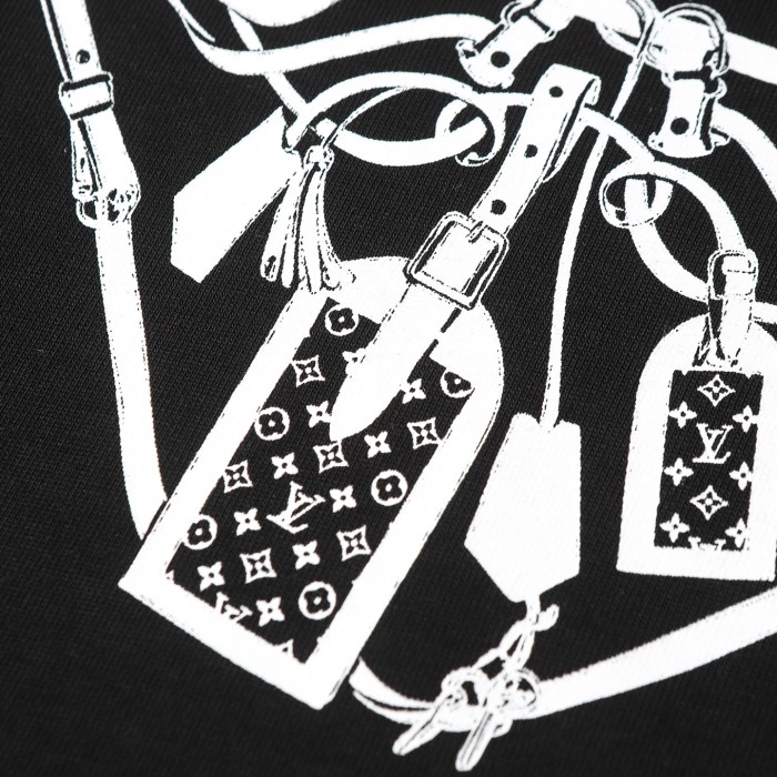 超奇跡の入荷☆ プラダ n級品 の落書きアルファベットロゴプリント半袖Tシャツ