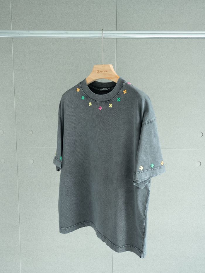 高品質 クロムハーツ 偽物通販 の水洗カラーメタルクロスラウンドネック半袖Tシャツ