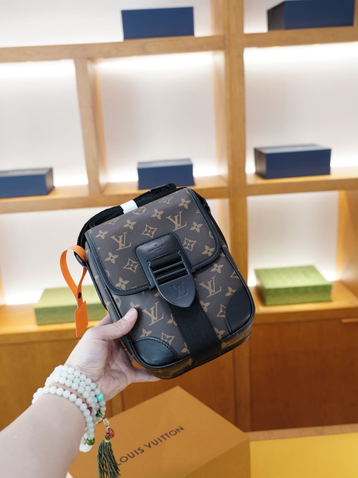 超奇跡の入荷☆ ルイヴィトン 偽物通販 ショルダーバッグ