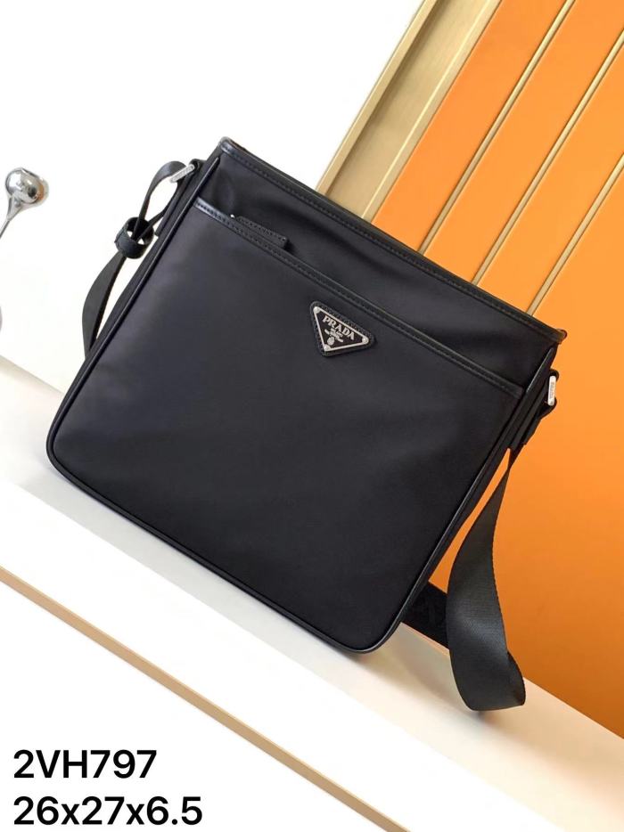 【話題商品！】プラダ n級品 ショルダーバッグ