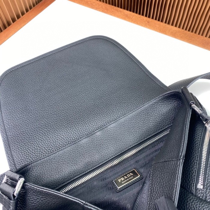 高品質 プラダ n級品 ショルダーバッグ