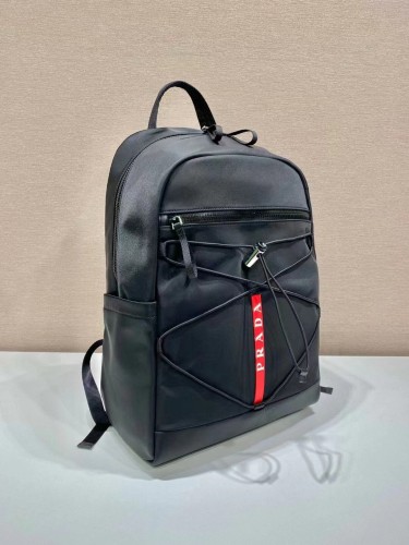 日本未入荷 プラダ 激安通販 リュックバック