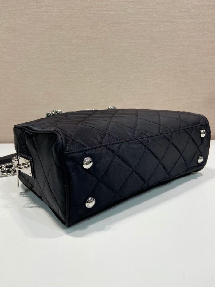 【限定】プラダ スーパーコピー ショルダーバッグ