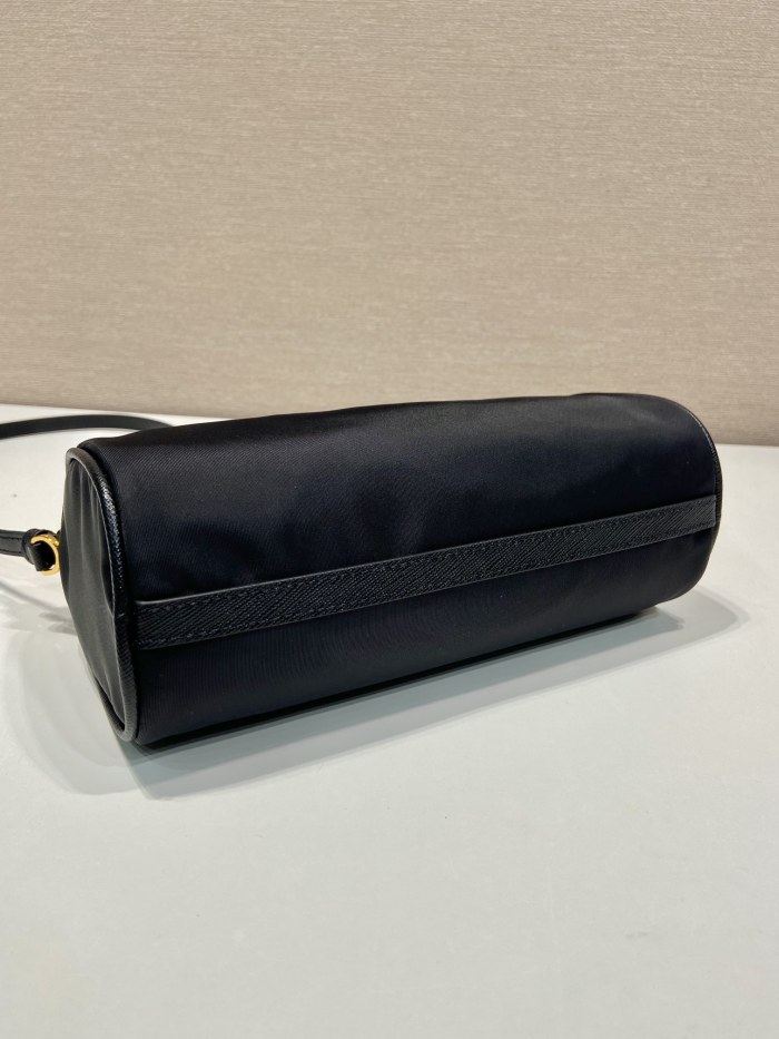高品質 プラダ コピーおすすめ ショルダーバッグ