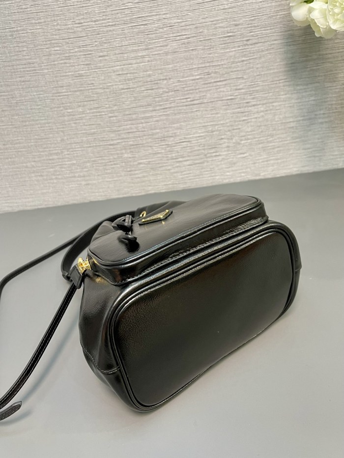 使い勝手良し プラダ コピー ショルダーバッグ