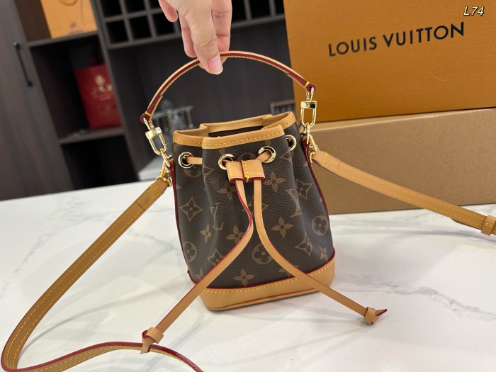 追跡付 ルイヴィトン 偽物通販 レディース ショルダーバック
