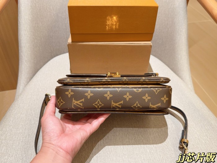 入手困難 ルイヴィトン コピーおすすめ レディース ショルダーバック
