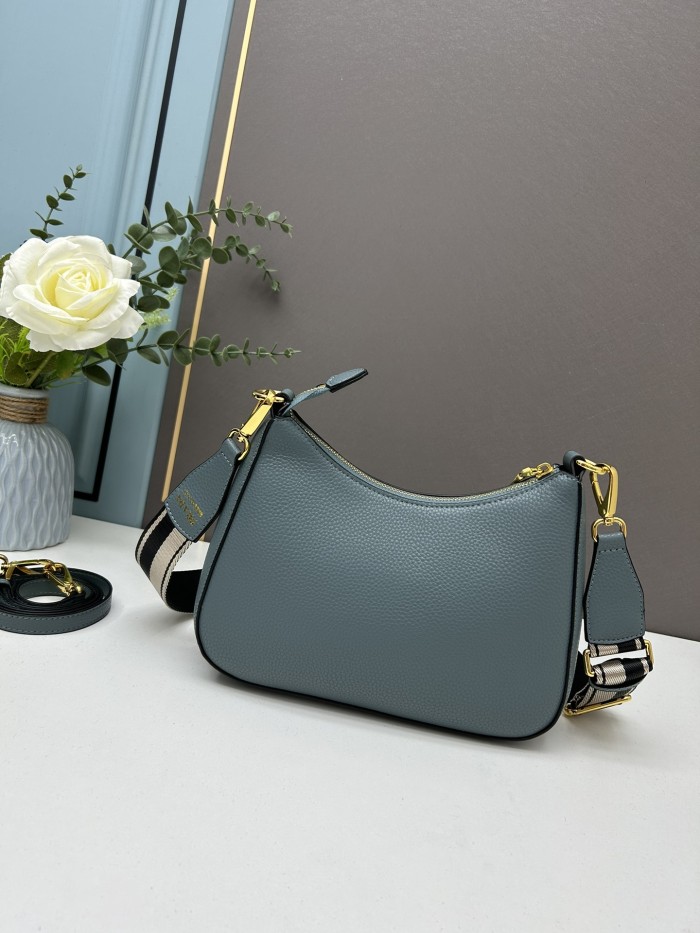 【限定】プラダ コピーおすすめ レディース ショルダーバック
