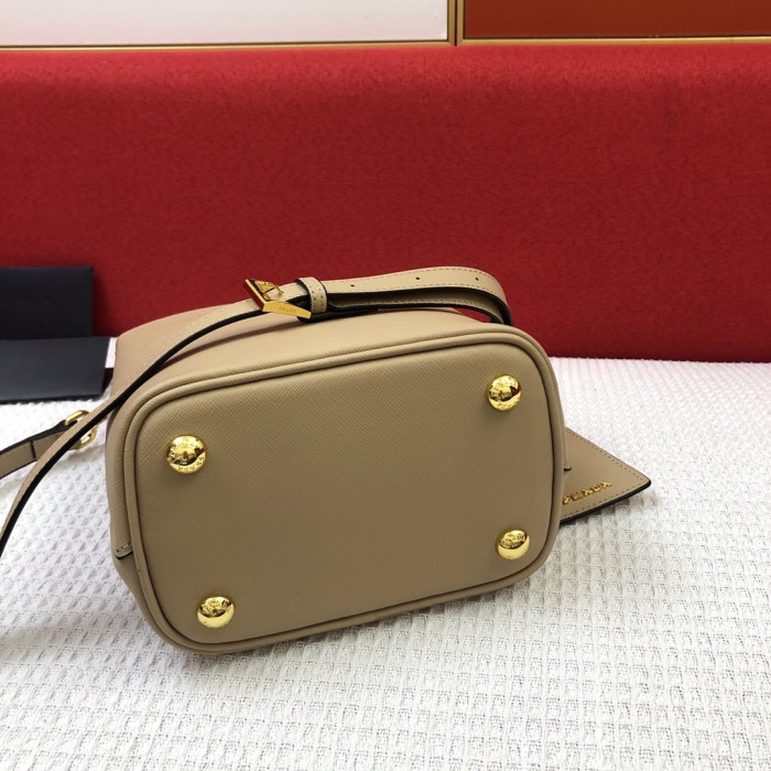 高品質 プラダ 激安偽物 レディース ショルダーバック