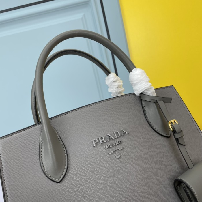 超奇跡の入荷☆ プラダ n級品 レディース ショルダーバック