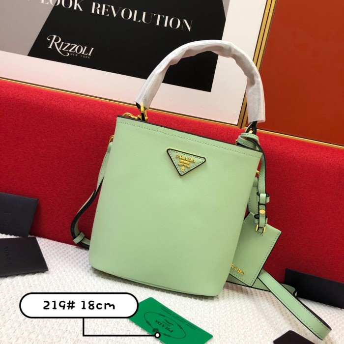超話題! プラダ n級品 レディース ショルダーバック