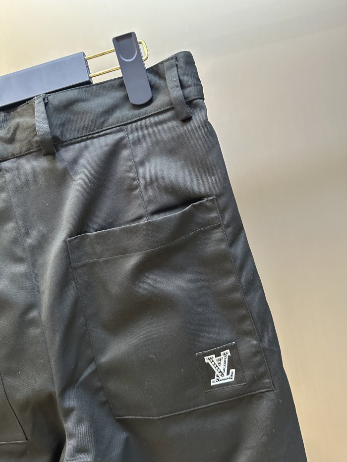稀少 ルイヴィトン n級品 2025 SS Lvウール刺繍ウエストパンツ