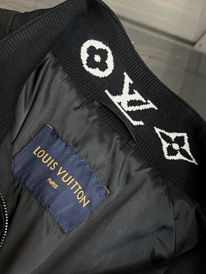 追跡付 ルイヴィトン スーパーコピー キャップ付きジャケット