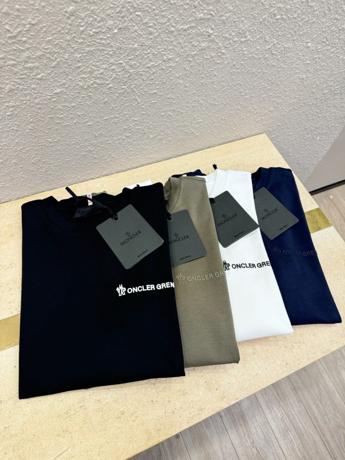 高品質 モンクレール 激安偽物 2025 ss秋冬の新作長袖Tシャツ