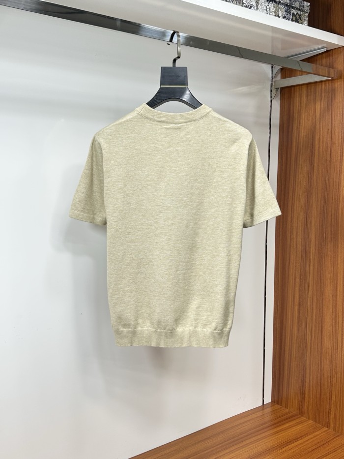日本未入荷 モンクレール スーパーコピー メンズの半袖ニット