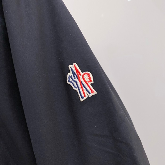 超奇跡の入荷☆ モンクレール 激安通販 メンズジャケット