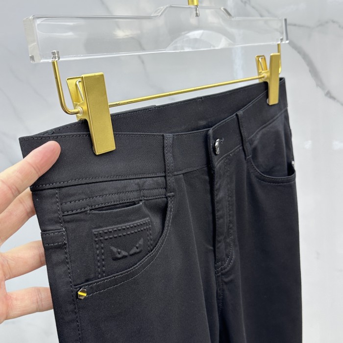 稀少 フェンディ 激安通販 の重工業ジーンズ