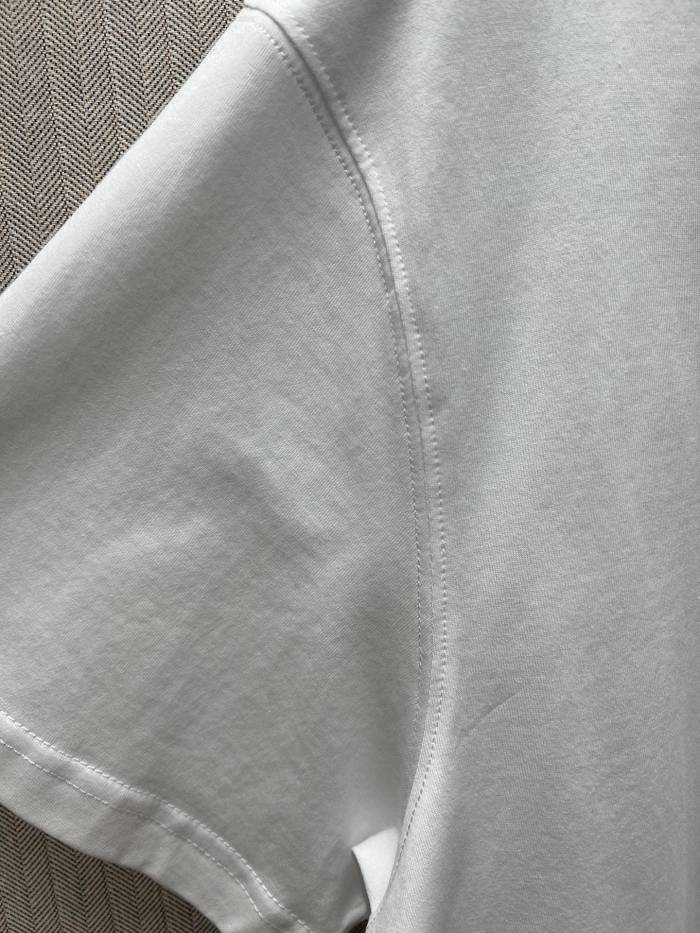 超話題! バーバリー 激安偽物 の25 ssの新しいTシャツ