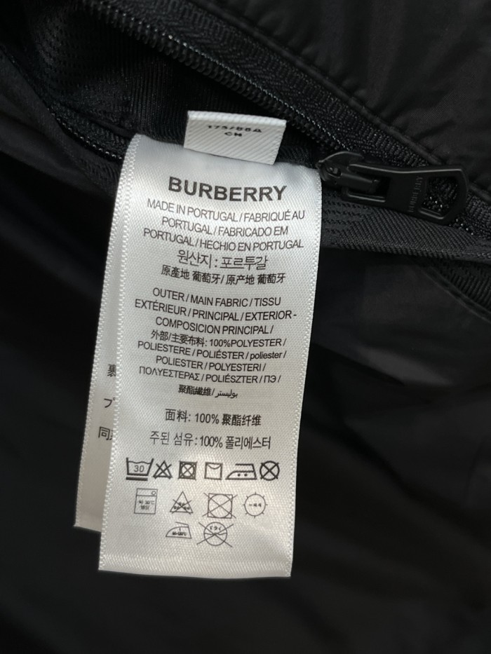 累積売上総額第１位！バーバリー n級品 のキャップ付きジャケット