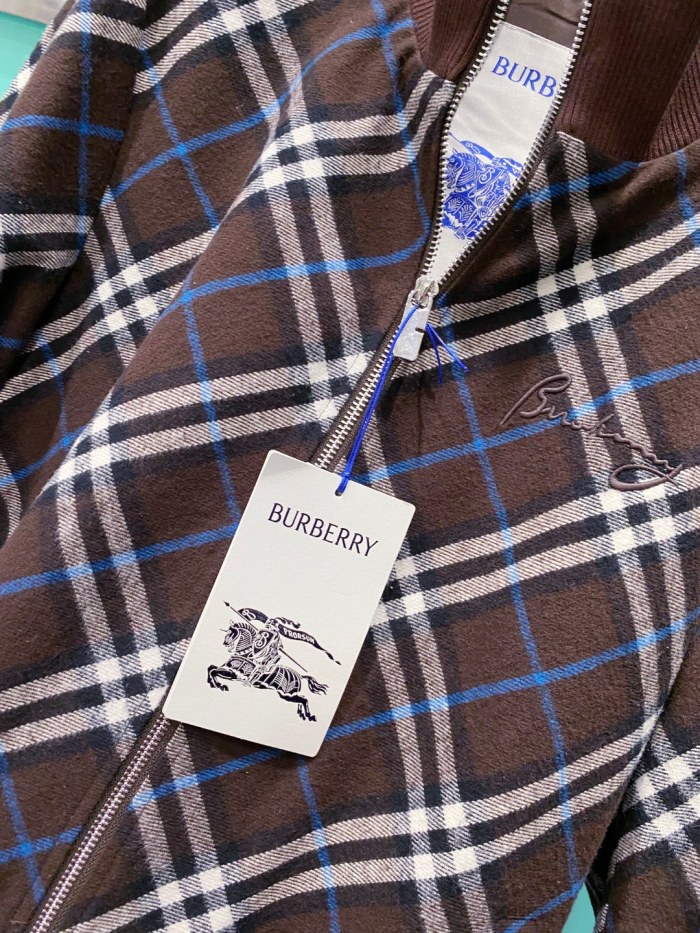 【限定】 バーバリー n級品 のチェックジャケット