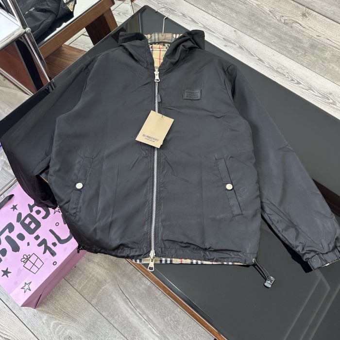 【限定】 バーバリー コピー のチェックのリバーシブルキャップジャケット