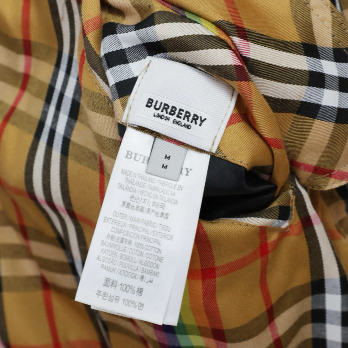 超奇跡の入荷☆ バーバリー 偽物通販  のレインボーチェックリバーシブルジャケットジャケット