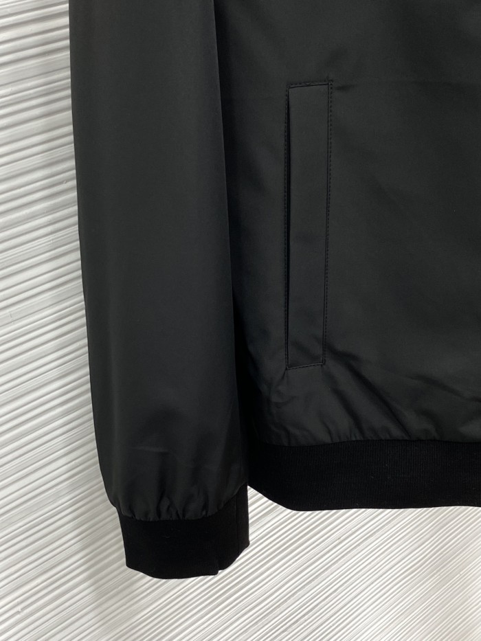 日本未入荷 バーバリー 激安偽物 のスタイリッシュでカジュアルなジャケット