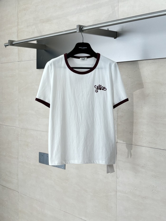 一目惚れ♪ セリーヌ スーパーコピー の丸首刺繍半袖Tシャツ