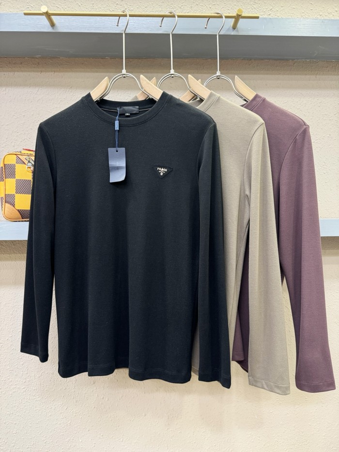 高品質 プラダ n級品 の2025 ss秋冬長袖Tシャツ