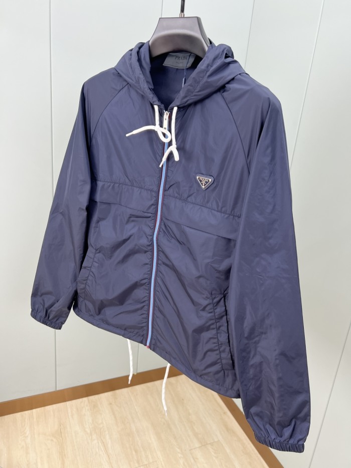 稀少 プラダ 偽物通販 の2025 ss秋冬紳士服再生ナイロンパーカー軽やかな連帽ジャケット