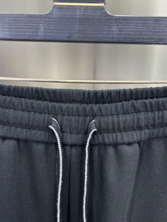 日本未入荷 ロエベ 激安偽物 のファッションストレートカジュアルパンツ