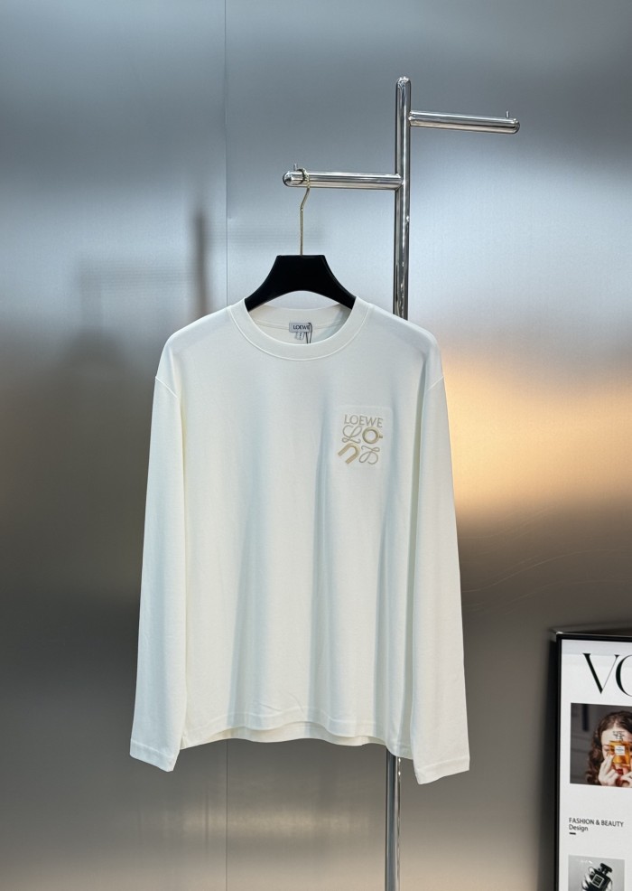 稀少 ロエベ スーパーコピー の長袖Tシャツ