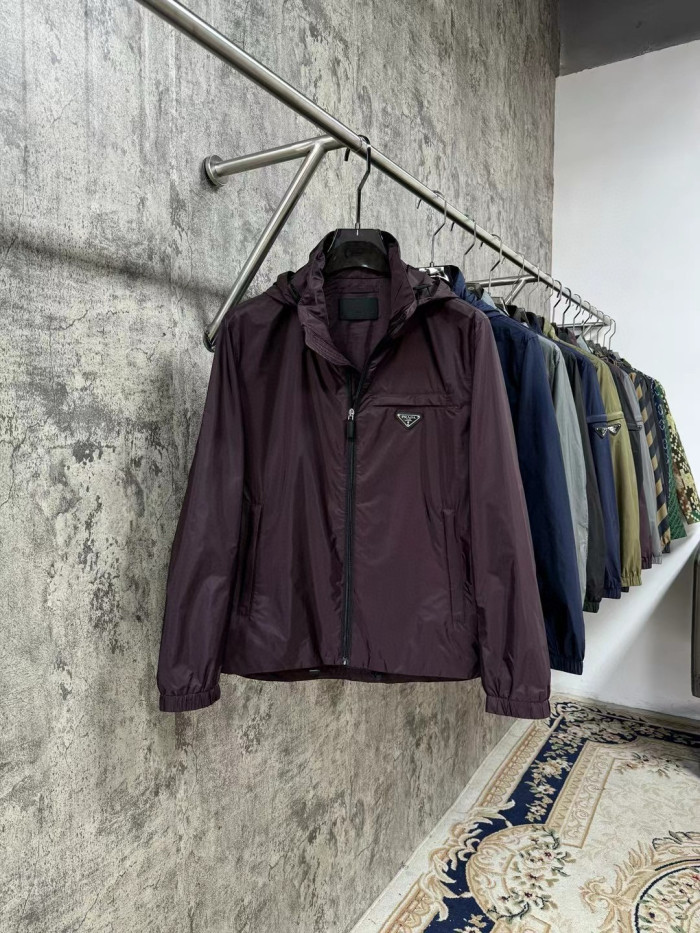 超奇跡の入荷☆ プラダ 激安通販 のフードコートパーカー