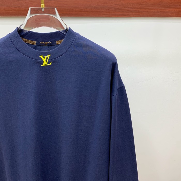 【話題商品！】ルイヴィトン コピー 丸首長袖プルオーバー長袖Tシャツネットレッド