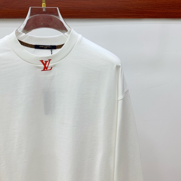追跡付 ルイヴィトン スーパーコピー 丸首長袖プルオーバー長袖Tシャツネットレッド