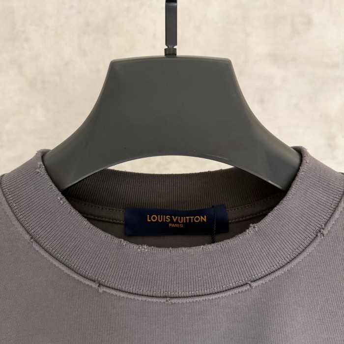 高品質 ルイヴィトン 激安通販  LV新型布張り刺繍長袖衛衣Tシャツ