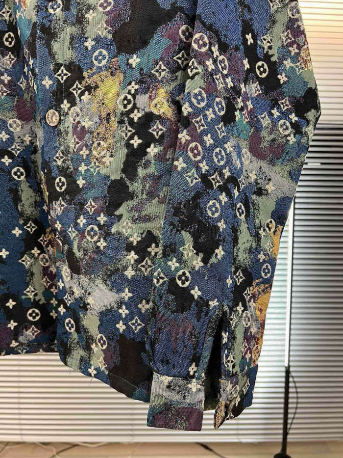 追跡付 ルイヴィトン 偽物通販  Louis Vuitton 老花撥墨捺染ジャカードデニムシャツジャケット