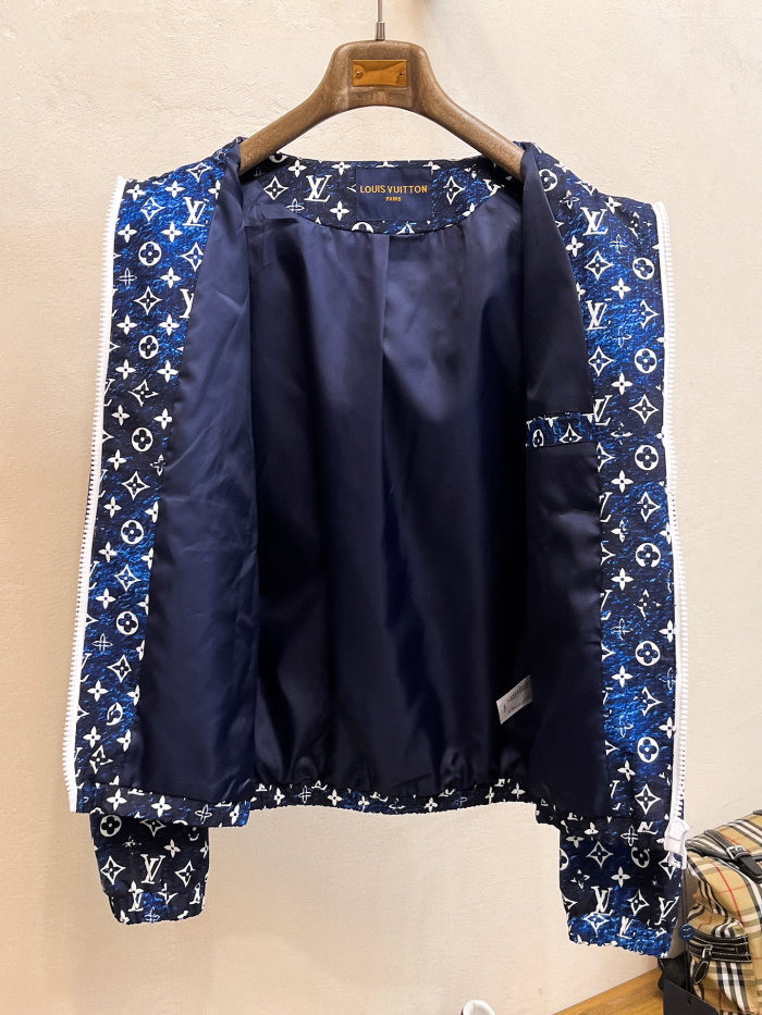 一目惚れ♪ ルイヴィトン 激安通販 老花プリントファスナーの金属原版で作られたジャケット