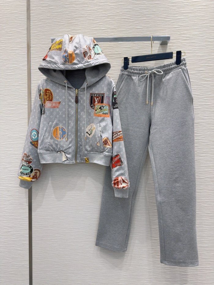 【限定】 ルイヴィトン n級品 キャップ付きジッパーパンツのリバーシブルスーツ