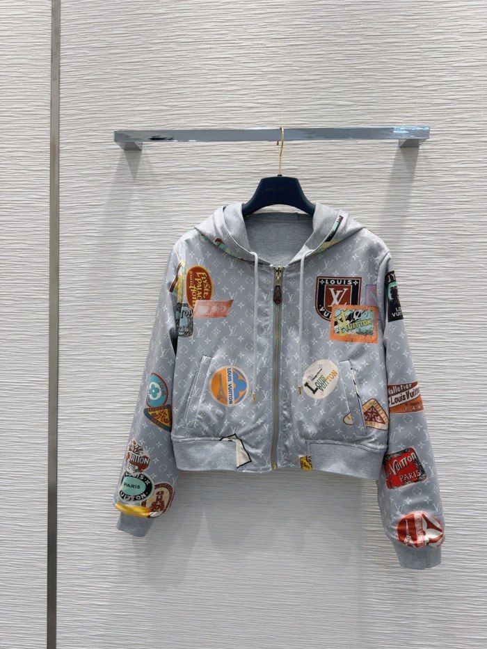 【限定】 ルイヴィトン n級品 キャップ付きジッパーパンツのリバーシブルスーツ