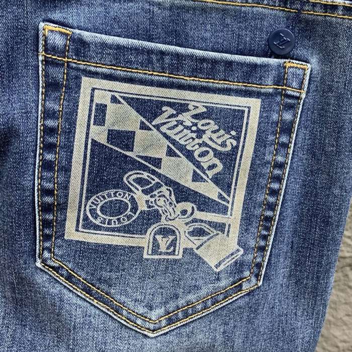 超話題! ルイヴィトン コピーおすすめ 25 SS四季モデル超燃爆撃街シリーズ