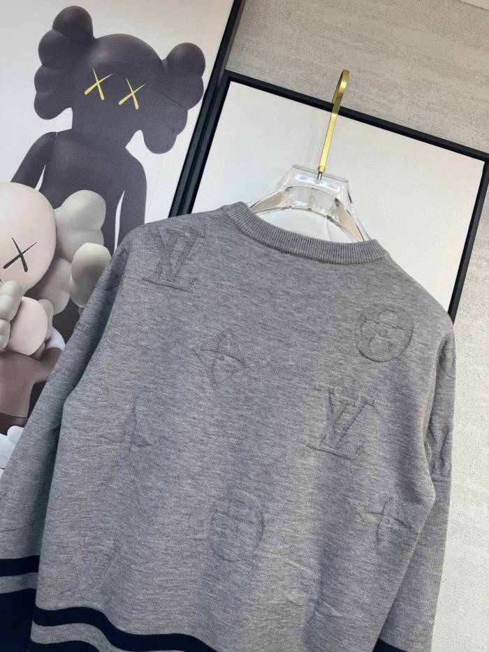 日本未入荷 ルイヴィトン コピーおすすめ 2025秋冬の最新丸首セーター
