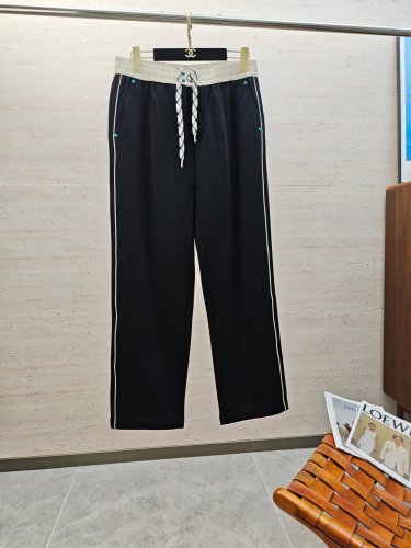 【話題商品！】 ルイヴィトン 激安偽物 25 SSメンズカジュアルストレートパンツ