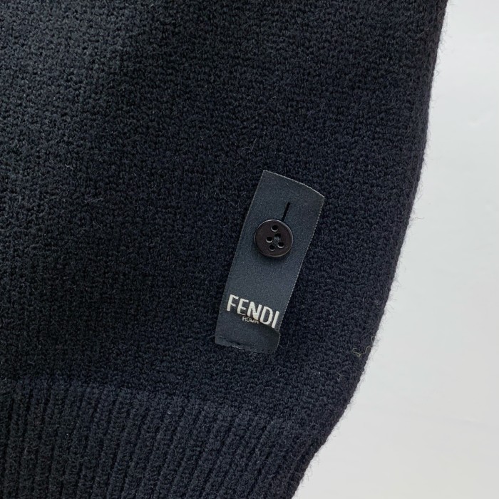 累積売上総額第１位！フェンディ n級品 の25 ss秋冬 セーター