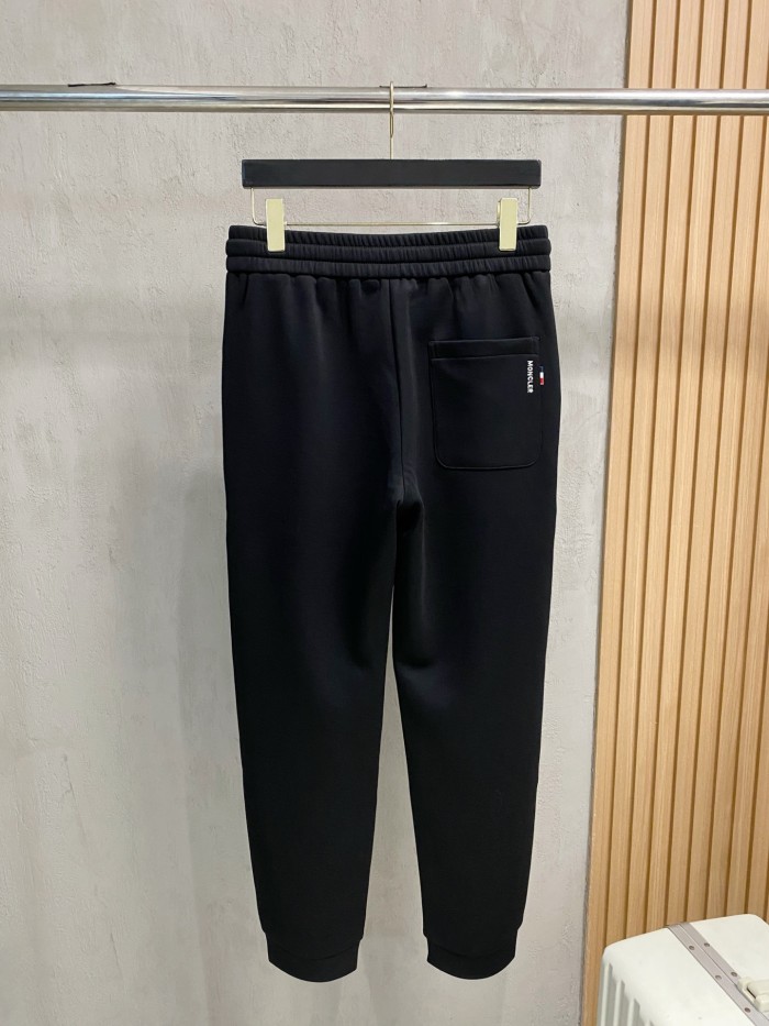 超奇跡の入荷☆ モンクレール スーパーコピー 25 SS25 SSカジュアルパンツ