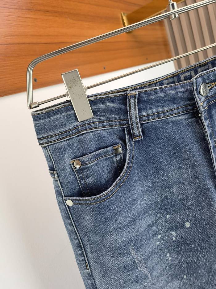 ★超人気 フェンディ n級品 の25SS秋冬ジーンズ