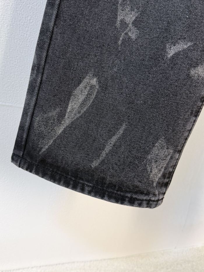 稀少 フェンディ n級品 の25 SSジーンズ