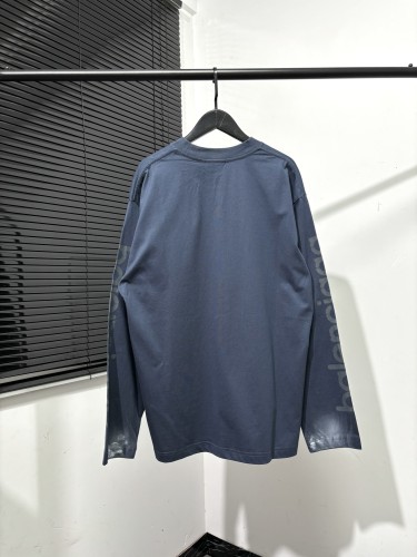 稀少 バレンシアガ 激安偽物 の2025 SS長袖Tシャツに男女同じインクをかけて落書き