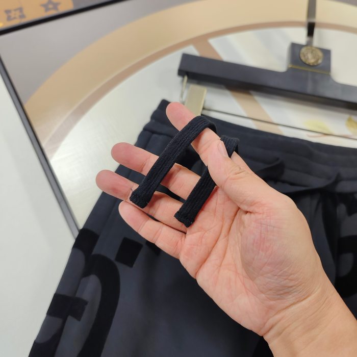 【話題商品！】 グッチ 激安通販 の2025SS秋冬ダブルGフロックカジュアル挿し袋長ズボン