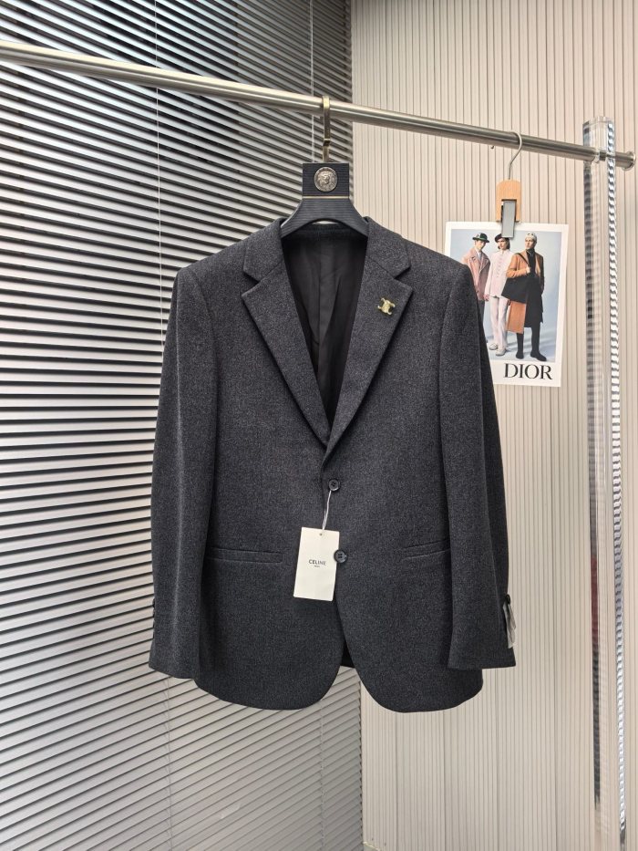 日本未入荷 セリーヌ n級品 の2025SS秋冬のシンプルなビジネスカジュアルスーツのコート